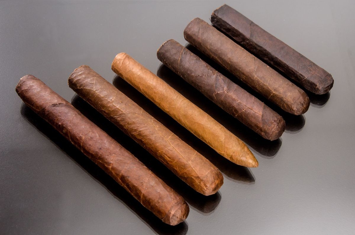 Handcrafted cigar made of tobacco leafs